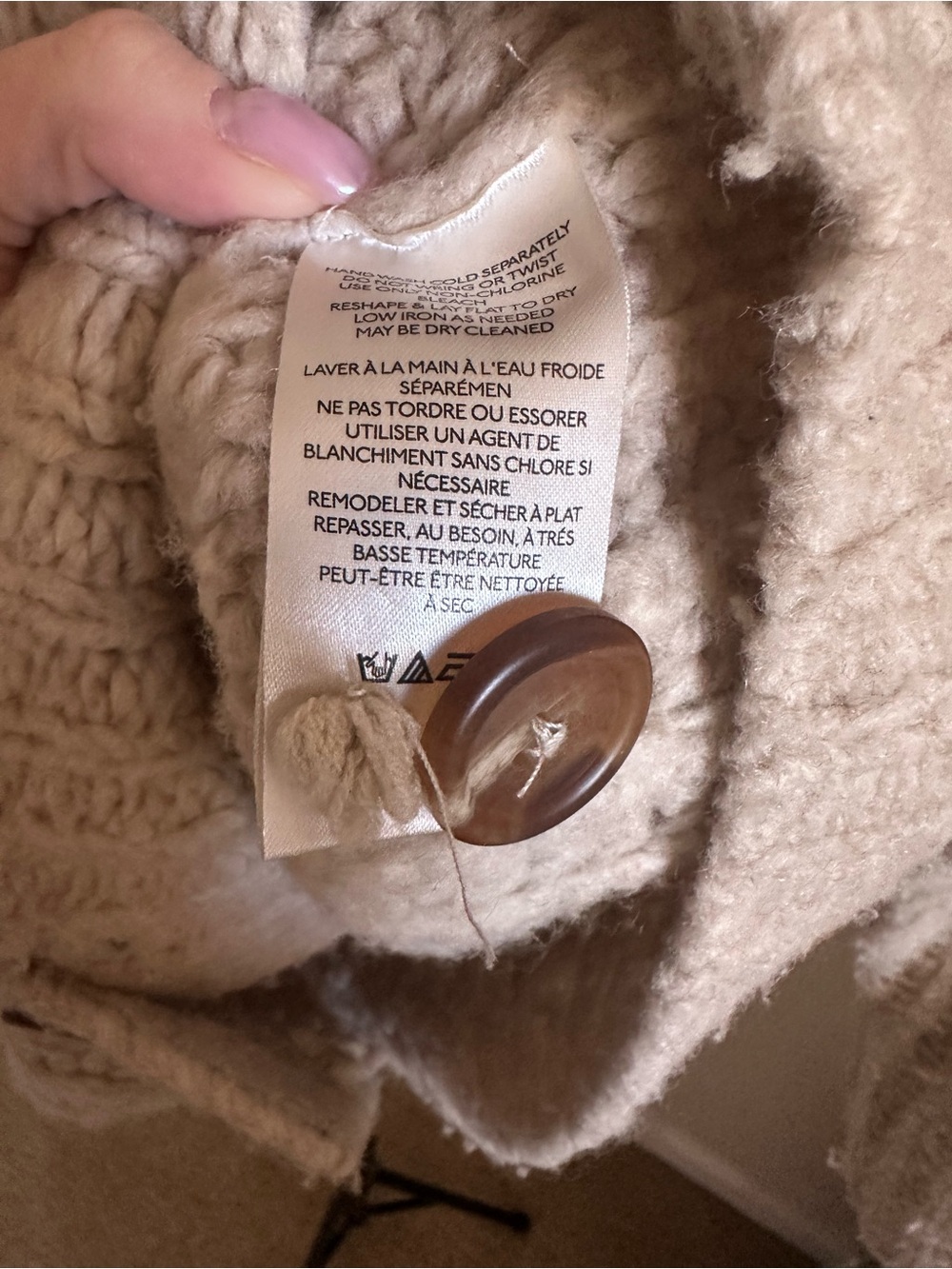Anthropologie Cream Knit Cardigan with Yellow Star Motif - Picture 11 of 12